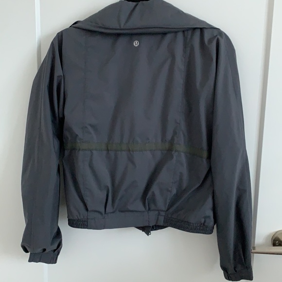 Lululemon jacket - Picture 3 of 3